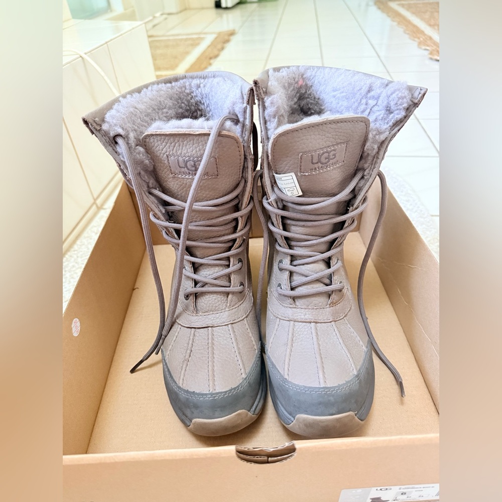 UGG Adirondack Boot III in Brown